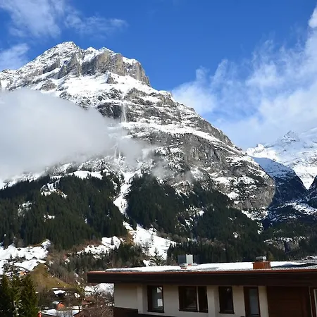 Hirschen - 3*