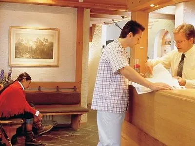 히르셴 - 호텔 3*